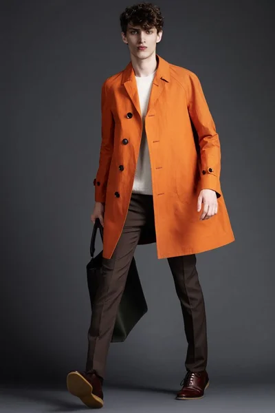 Look 27